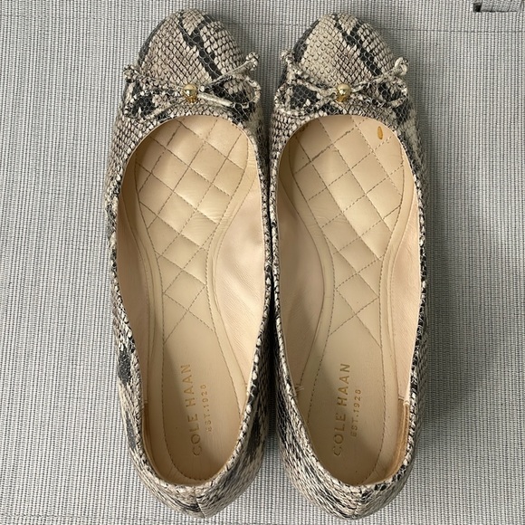 Cole Haan Grand.OS Snake Print Casual Wedge Heels Like New Size 9 W00760 - Picture 6 of 8